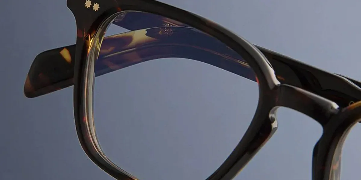 Cutler and Gross®  GR05