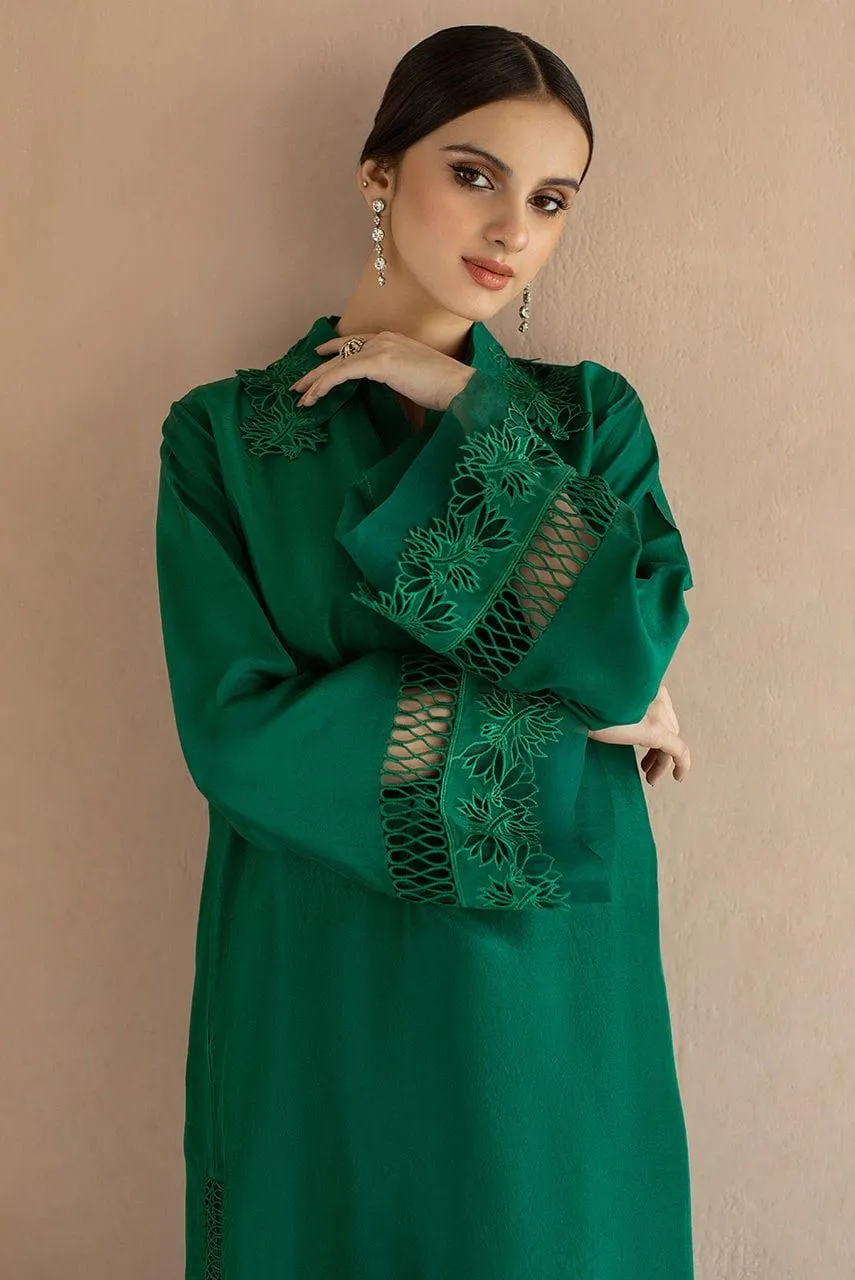 Deepak Perwani - Classic Green - Green - Kut220 - Sunita Marshall