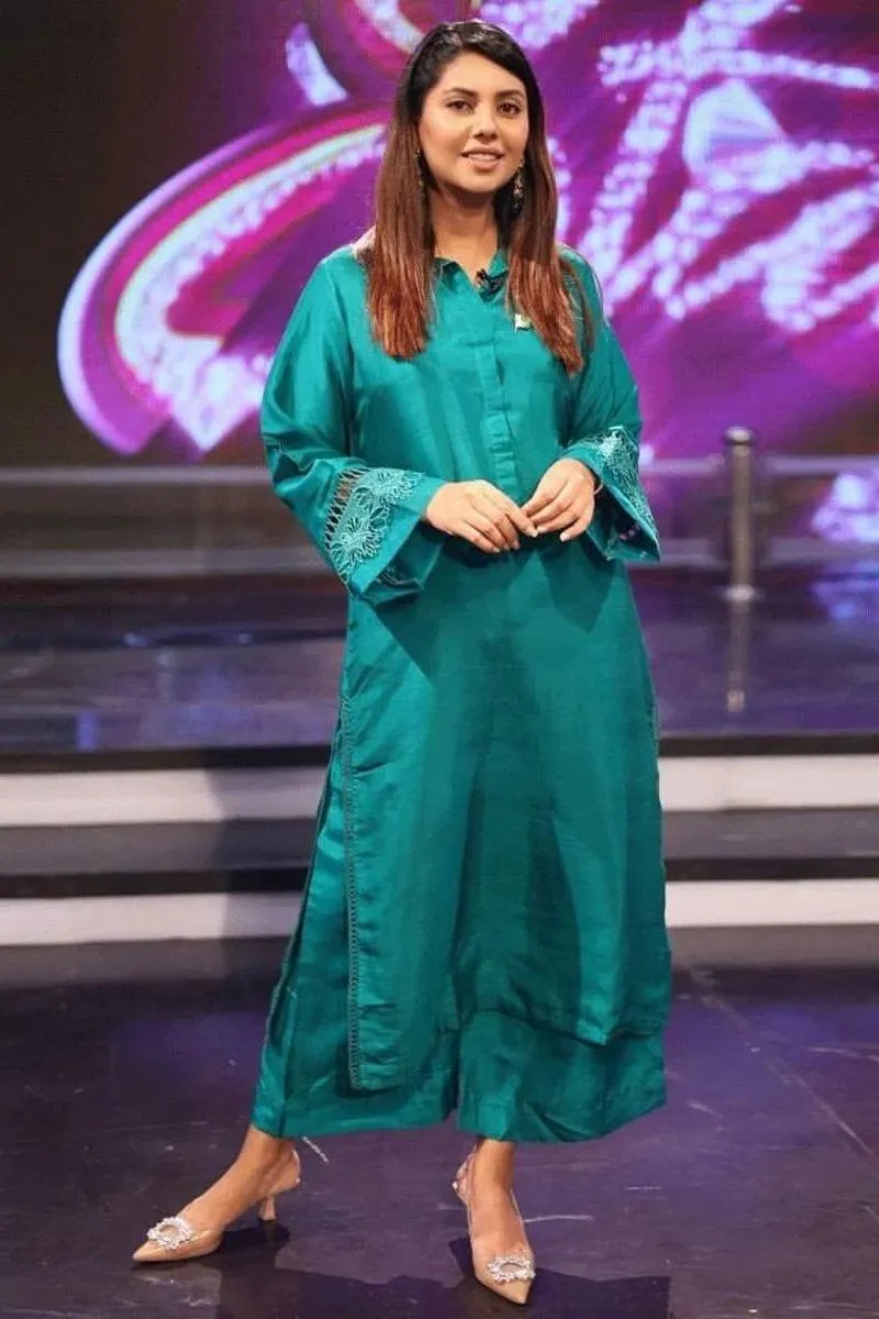 Deepak Perwani - Classic Green - Green - Kut220 - Sunita Marshall