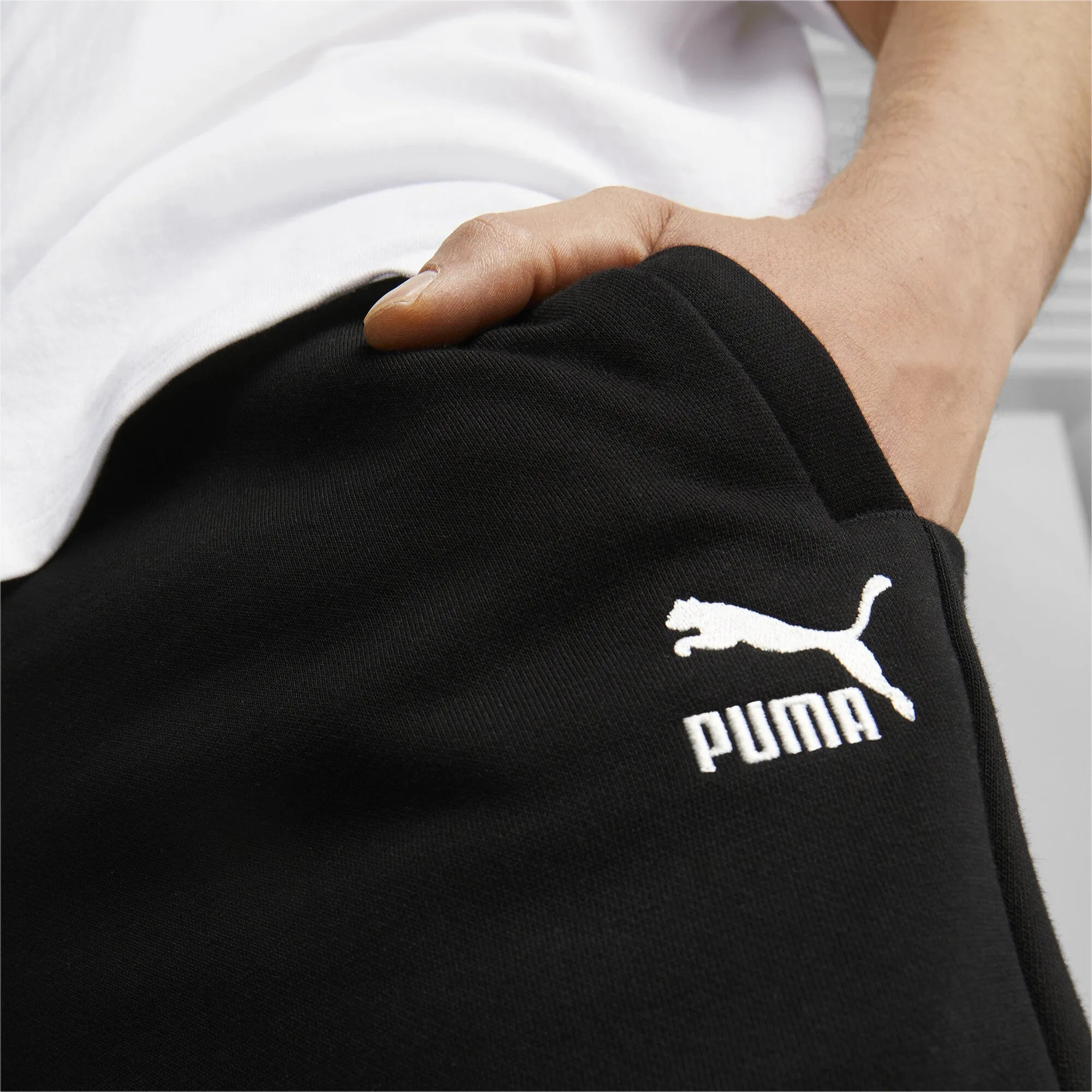 PUMA Men's Classics Small Logo Sweatpants FL