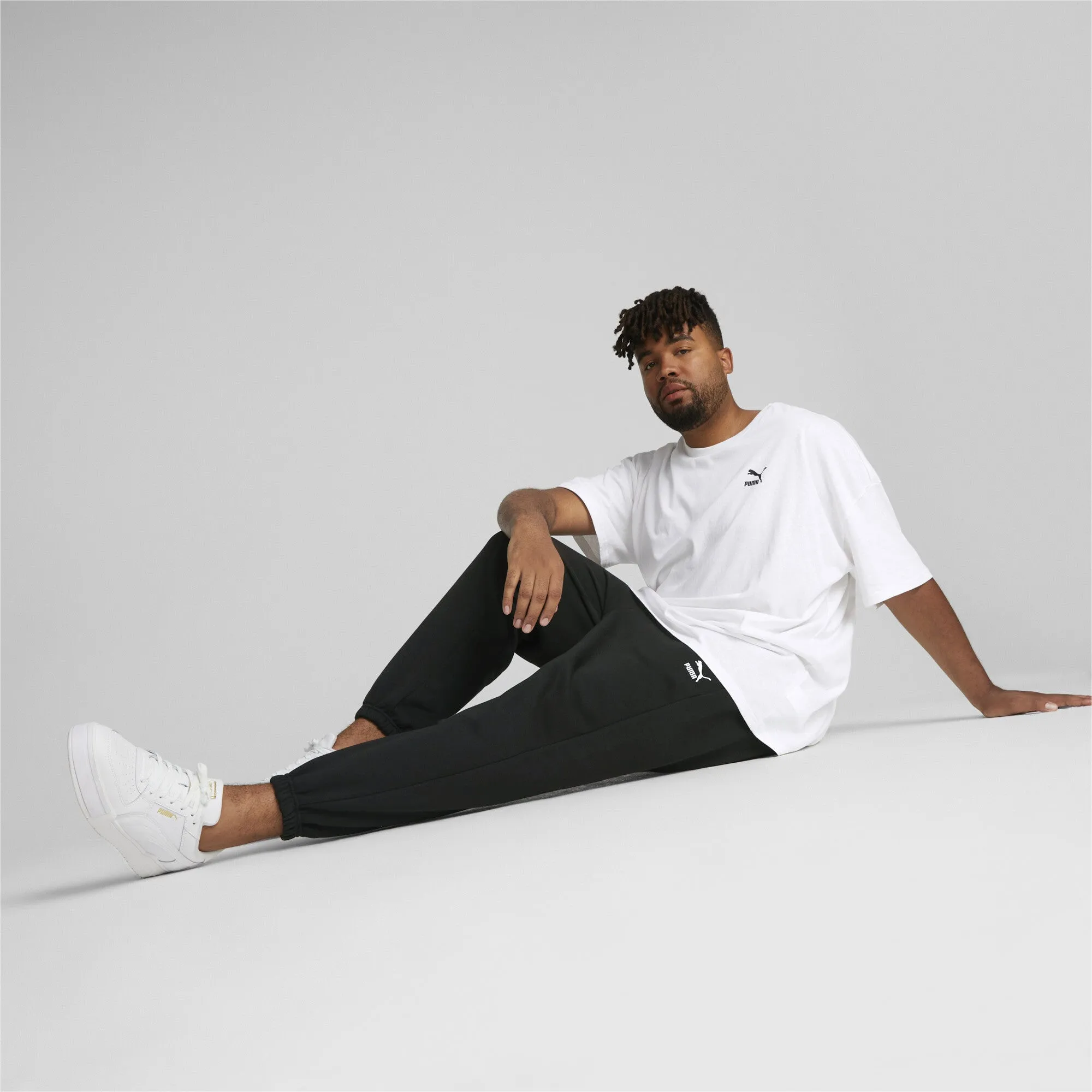 PUMA Men's Classics Small Logo Sweatpants FL