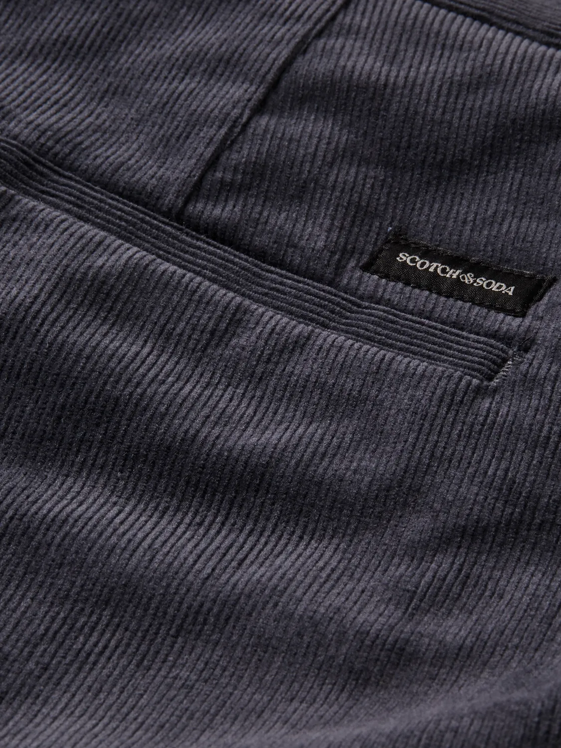 Stuart Regular Slim-Fit Corduroy Chino in Graphite